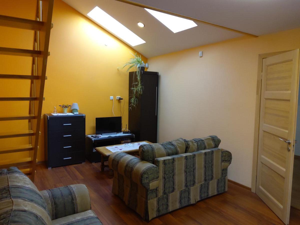 Apartamentai Geguciu Gatveje Клайпеда Екстериор снимка